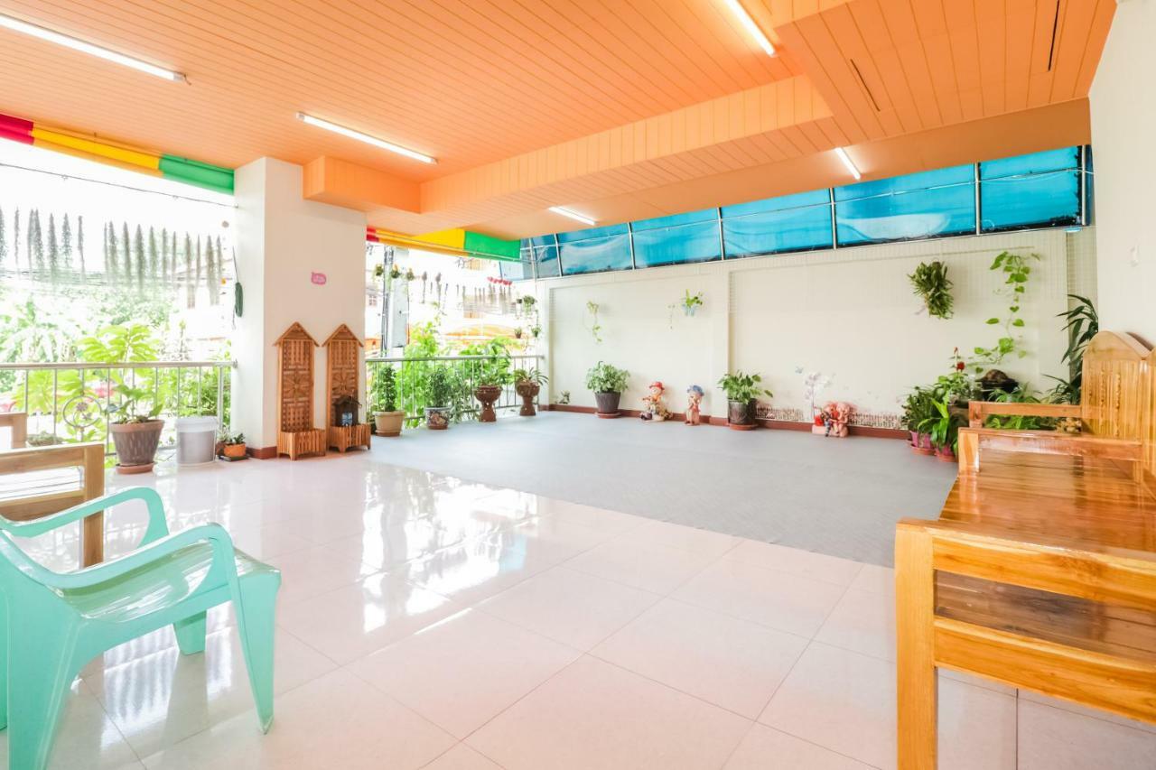 Hotel Oyo 237 Thitikorn Grandview Ban Pak Khlong Si Exterior foto